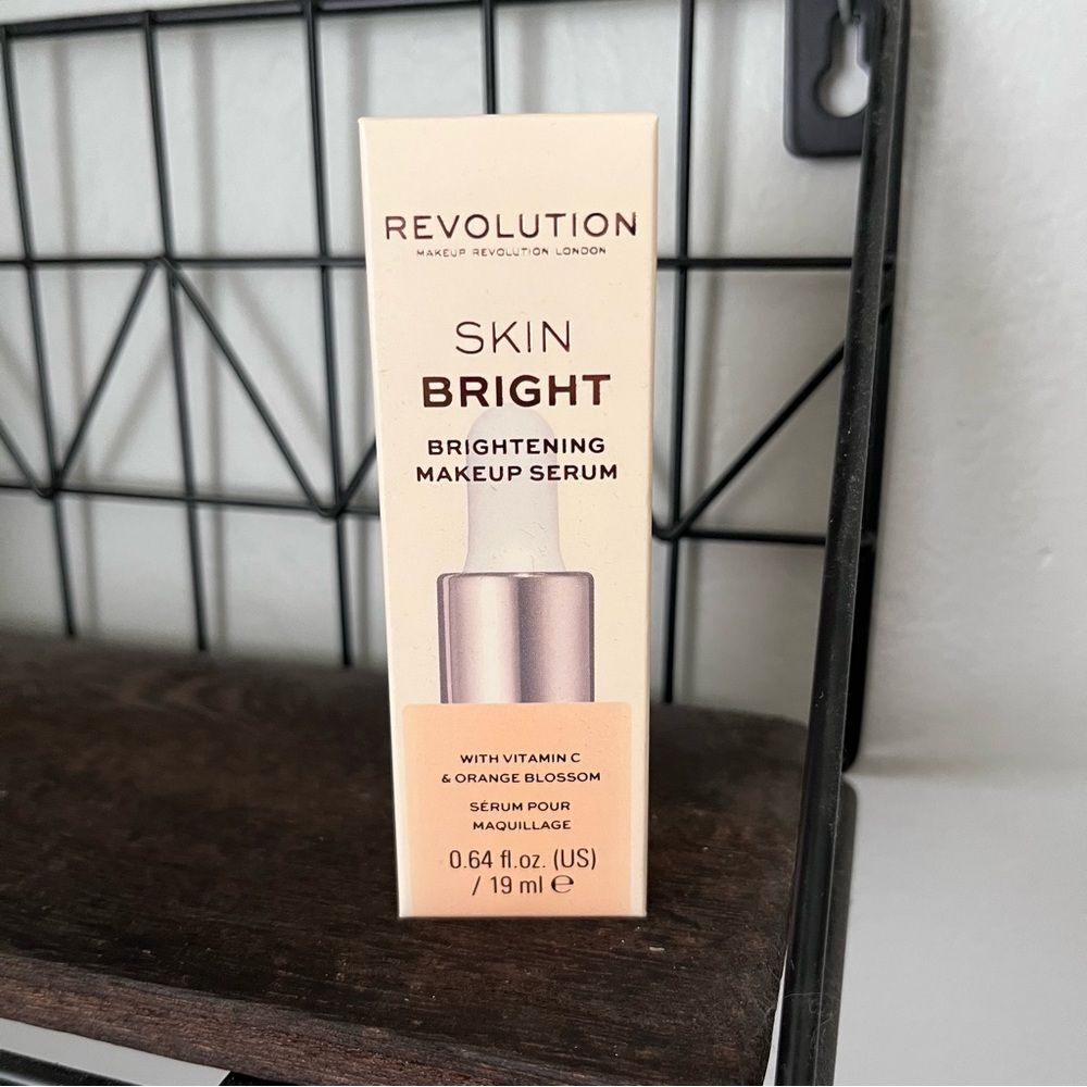 Revolution Skin Bright Brightening Makeup Serum Vitamin C Orange Blossom